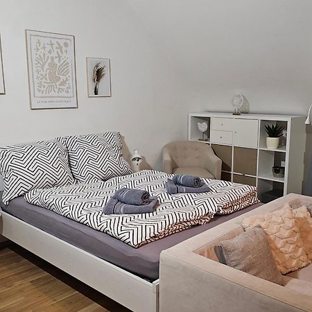 Modern Studio Near Duesseldorf Airport & Messe/Fair ميربش المظهر الخارجي الصورة