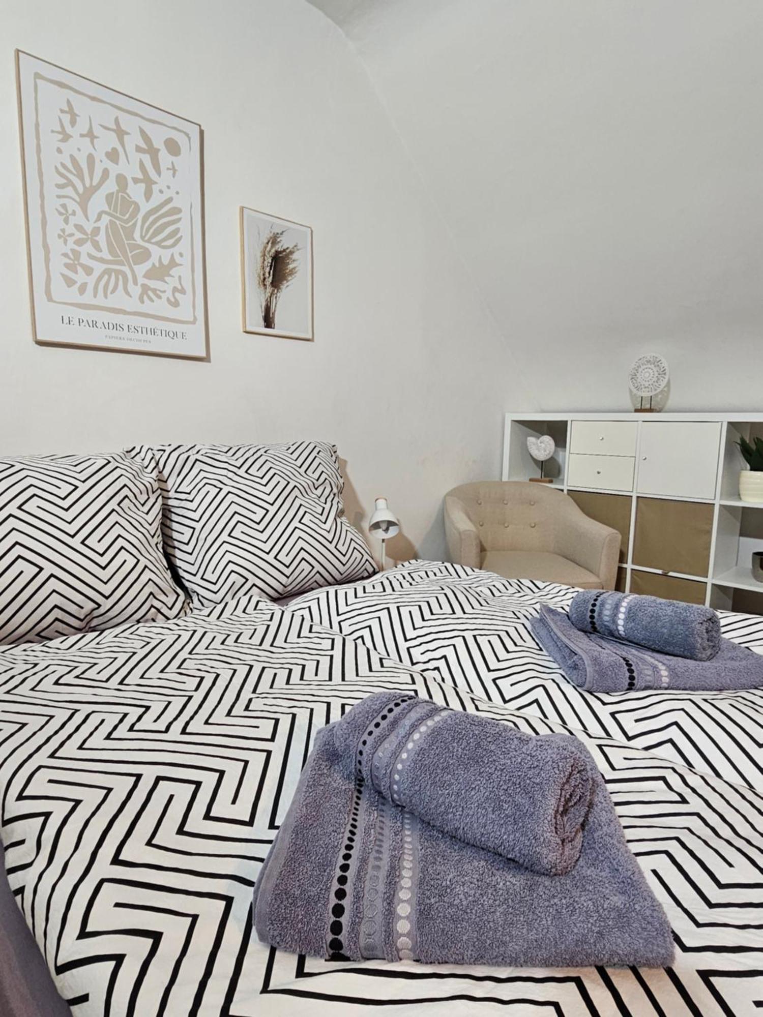 Modern Studio Near Duesseldorf Airport & Messe/Fair ميربش المظهر الخارجي الصورة